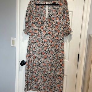 Floral dress with heart neck